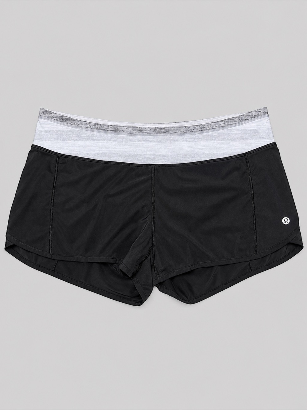 🍋4/60$ lululemon athletica Black Shorts with Heathered Gray Waistband